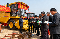 农用机械：田野里的 “铁帮手”，用科技奏响现代农业 “丰收曲”——联系我们新盛娱乐客服电话-19147398191,新盛娱乐客服微信【89678120】, QQ 3917192090